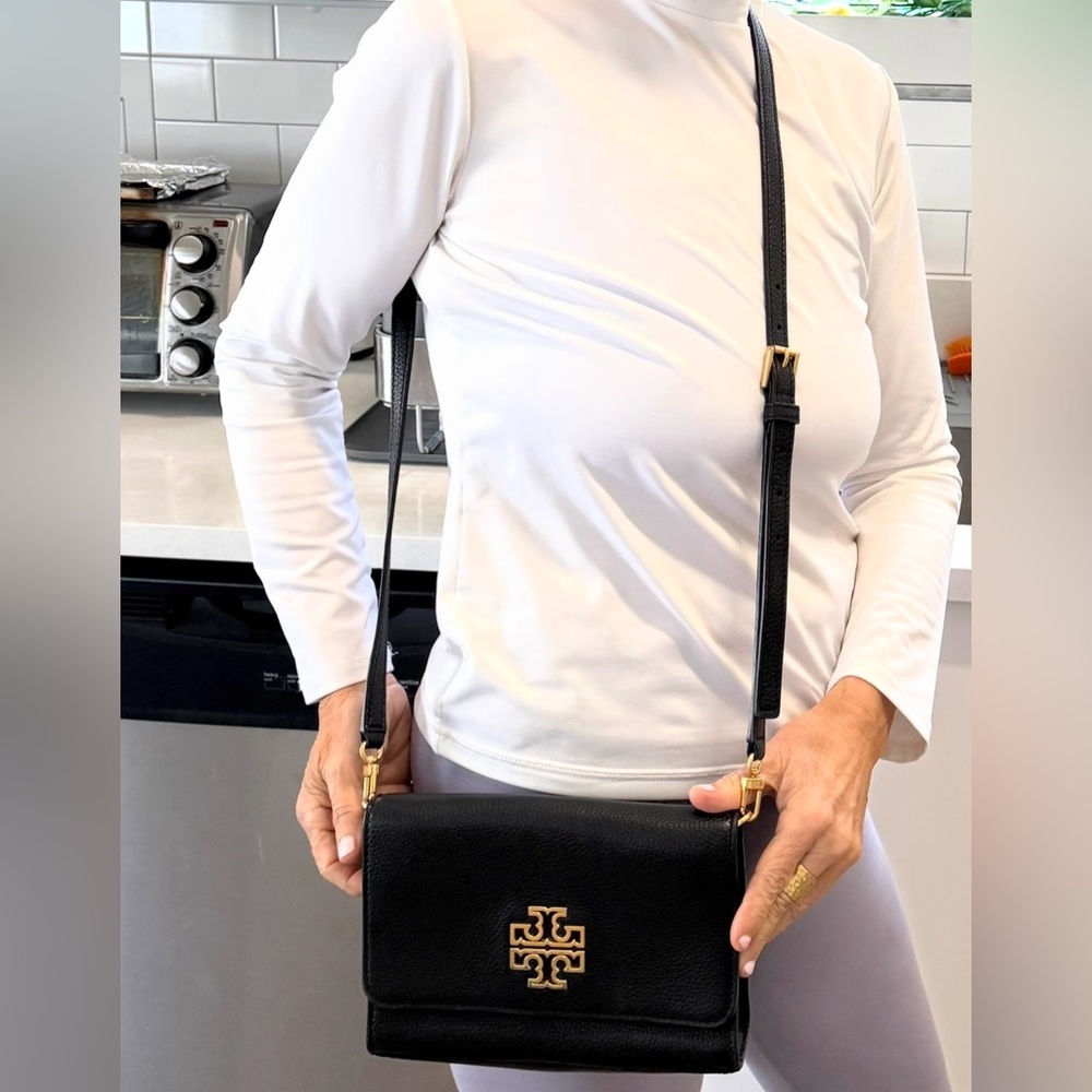 Tory Burch Britten Combo Crossbody Black Pebbled Leather Gold Logo Bag Small